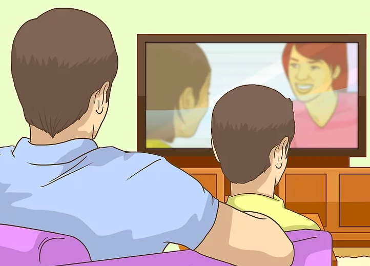 هنگام تماشای تلویزیون ممکن است کودکتان با صحنه‌های جنسی روبرو شود. در این مواقع شما باید با او گفتگو کنید